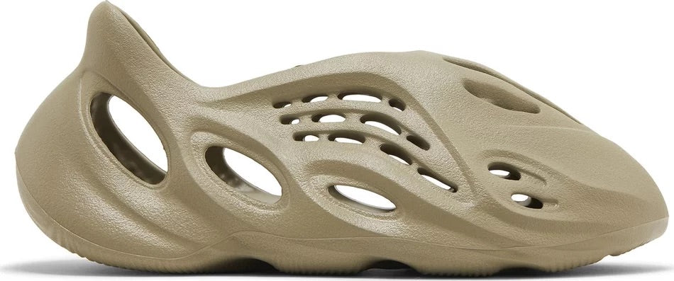 adidas Yeezy Foam RNR Stone Salt - GV6840