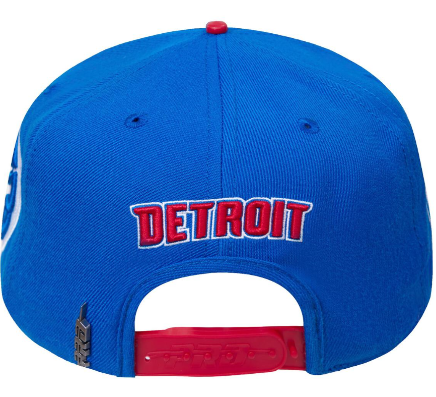 Pro Standard - Detroit Pistons Classic Primary Logo Snapback Hat