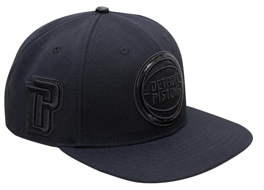 Pro Standard - Detroit Pistons Triple Black Snapback