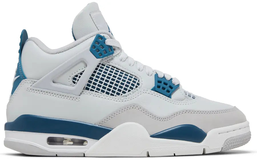Jordan 4 Military Blue Size 9 (Used 9.5/10)