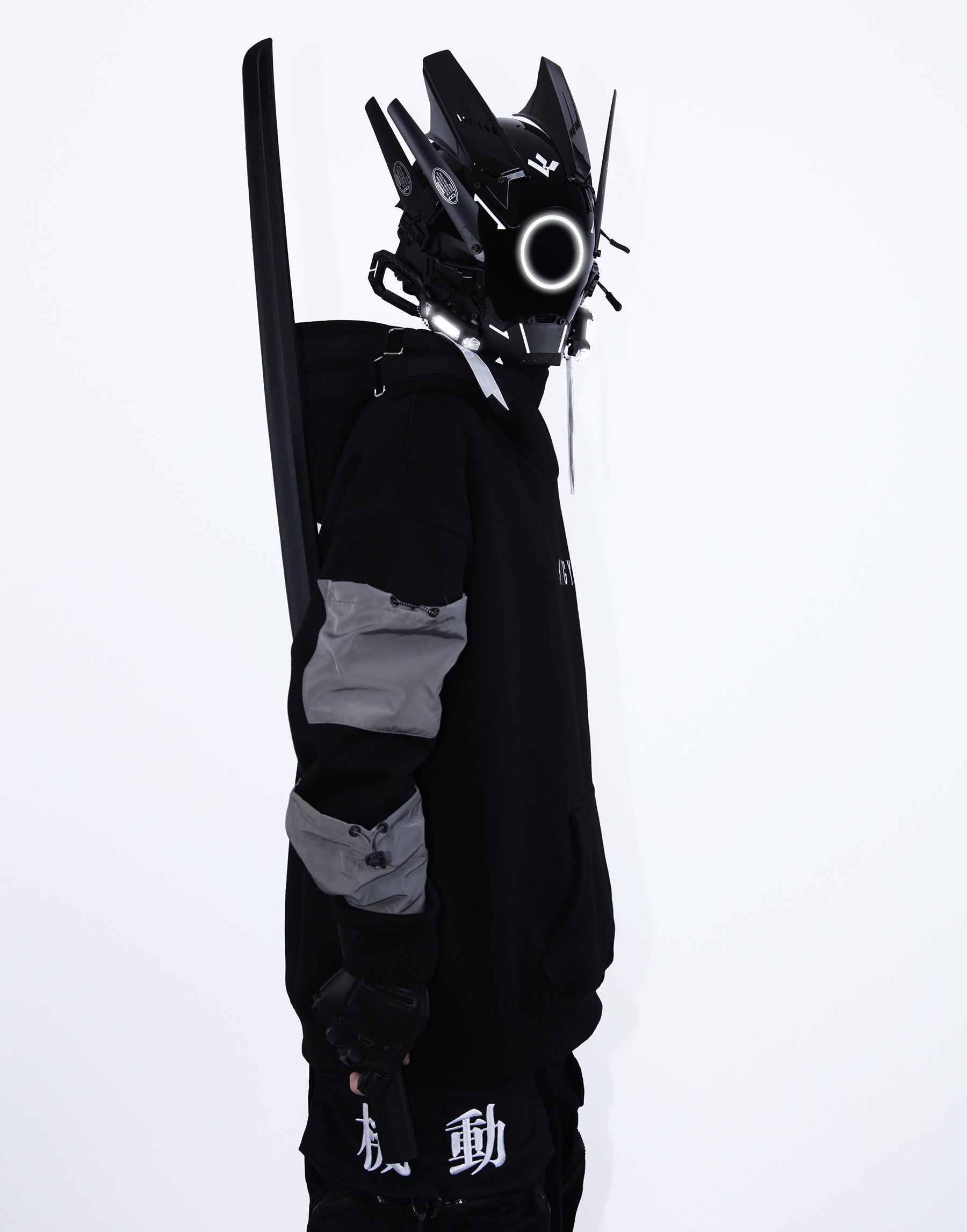 B-Ci White Tech Mask