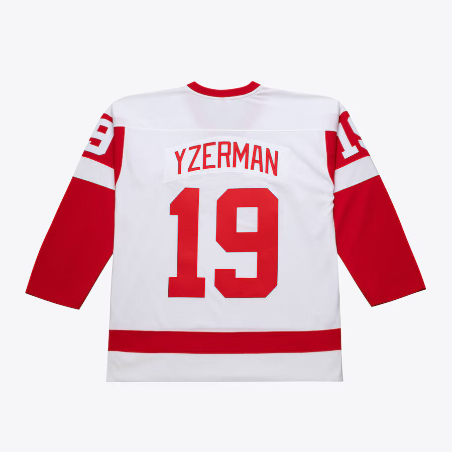 Mitchell & Ness Men's Steve Yzerman White Detroit Red Wings 1983/84 Power Play Player Jersey