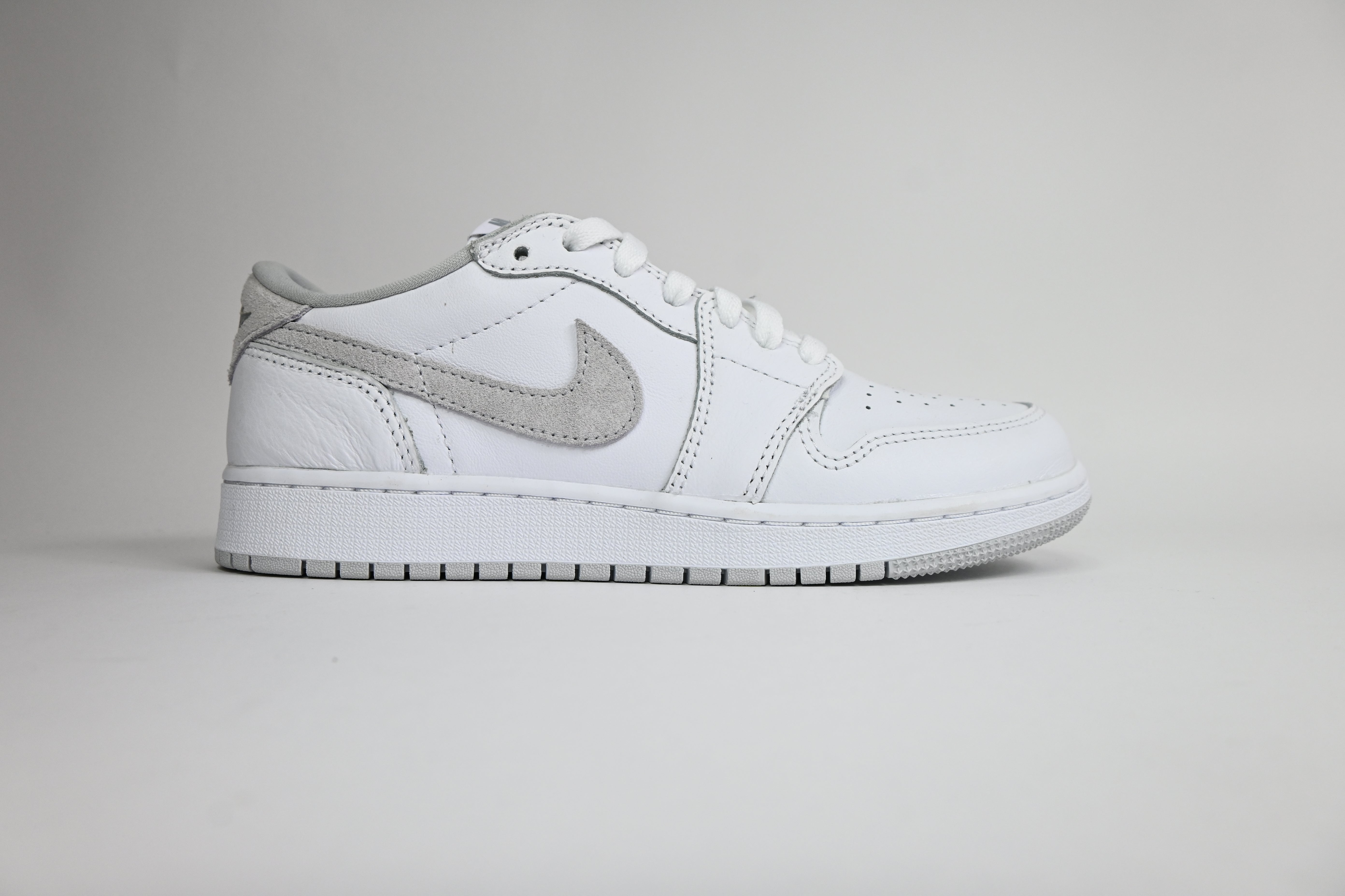 Jordan 1 Low OG Neutral Grey (2021) (GS) - CZ0858-100