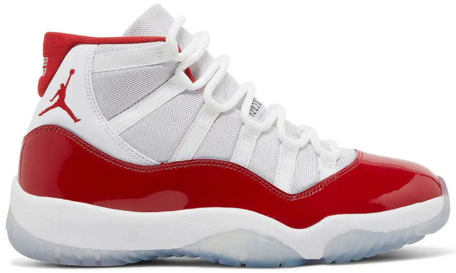 Jordan 11 Cherry Size 10 ( Used 9/10)