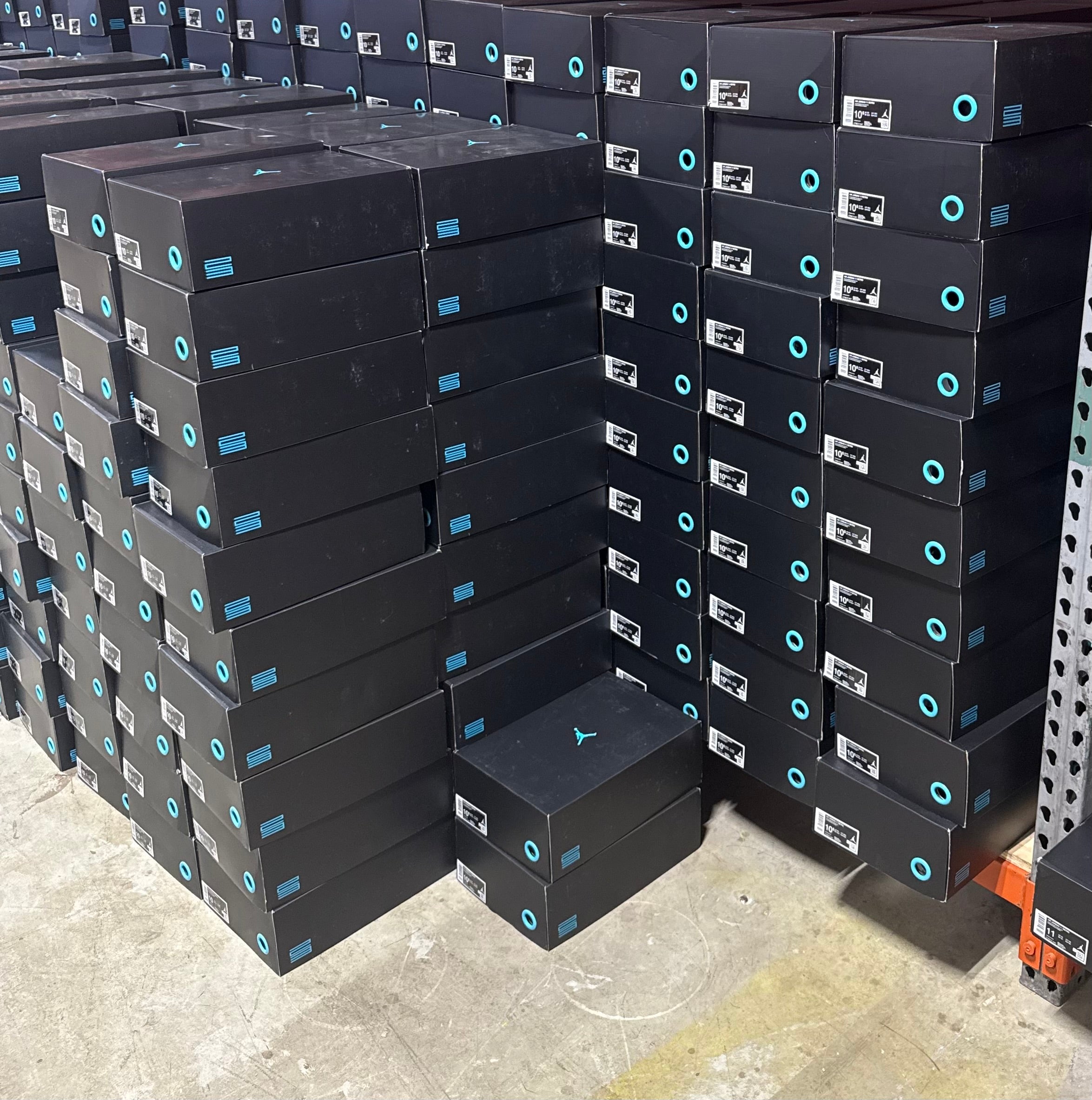 JORDAN 11 GAMMA RESTOCK RESERVE