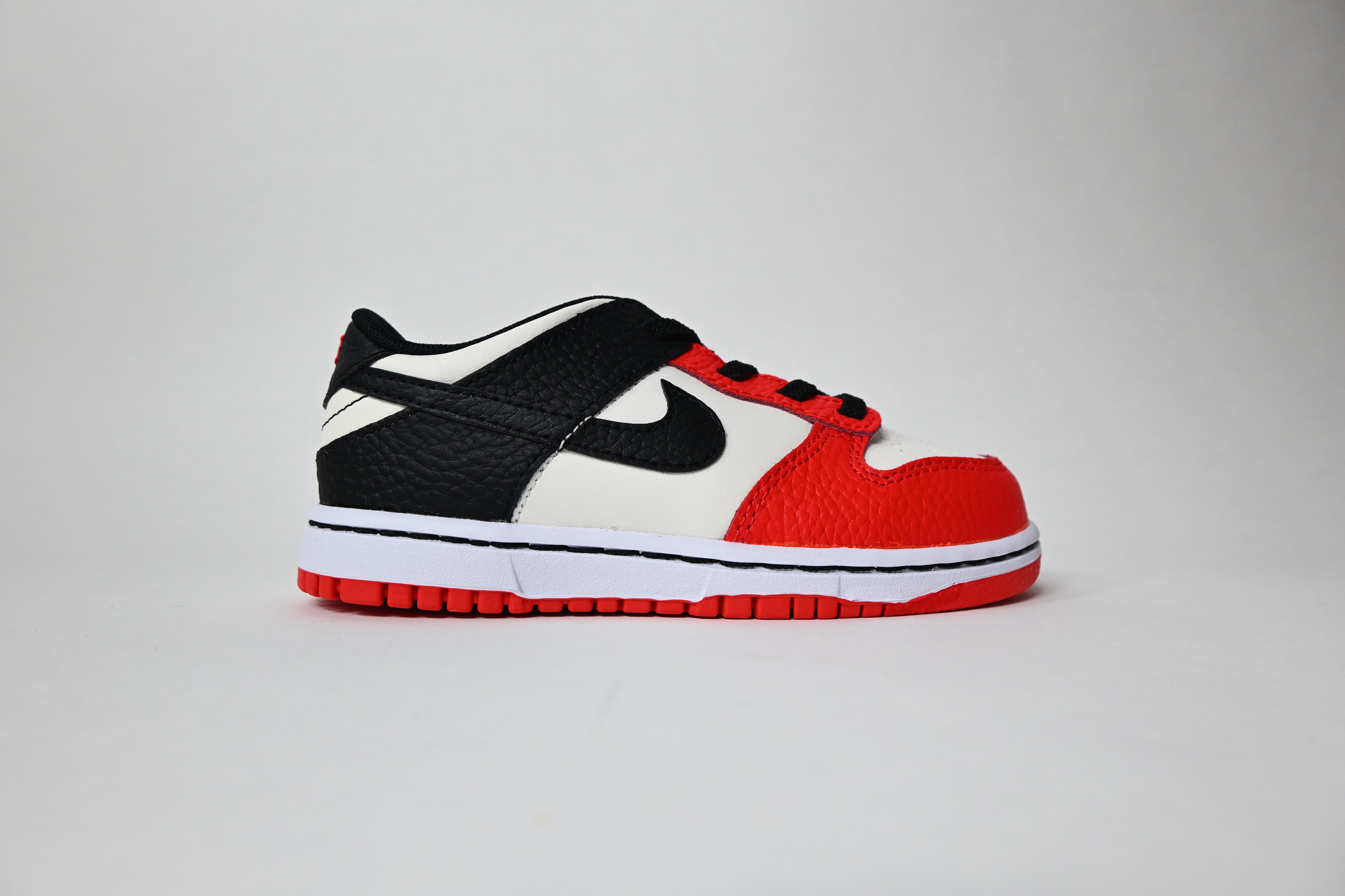 Nike Dunk Low NBA 75th Anniversary Chicago (TD) - DC9562-100