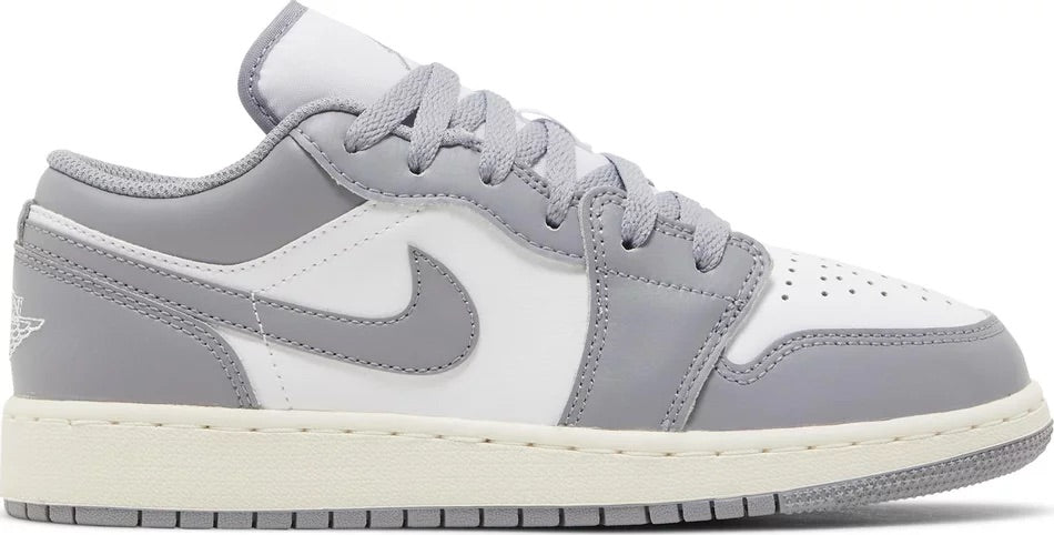 Jordan 1 Low Vintage Grey (GS) - 553560-053